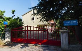 Apartments Milica