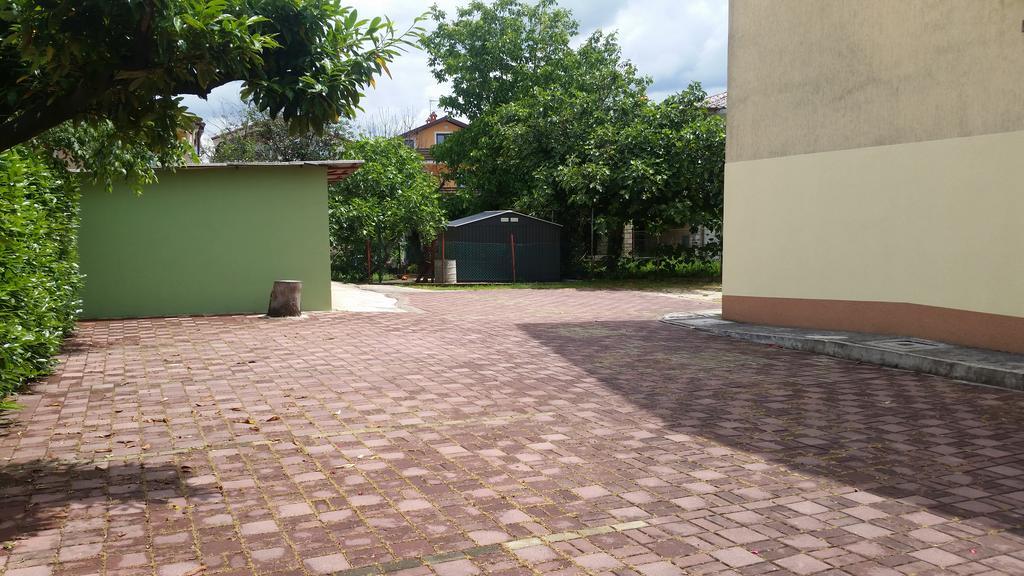 Apartments Milica Umag Exterior foto